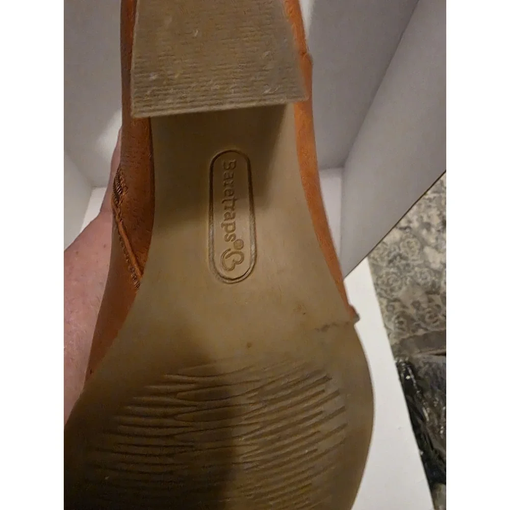 one shoe